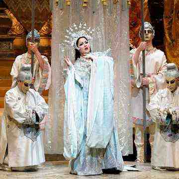 St. Petersburg Opera: Turandot