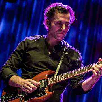 Dweezil Zappa